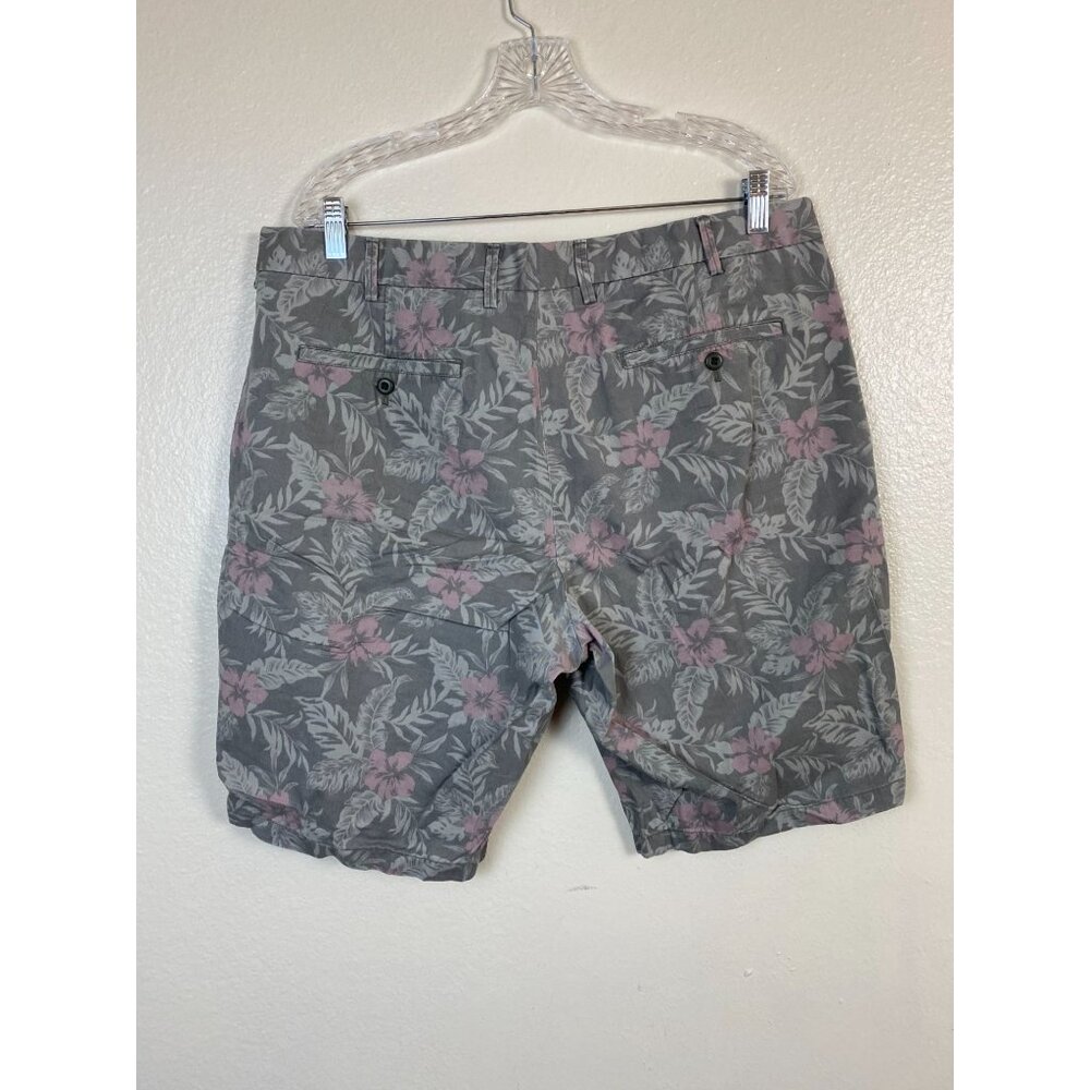 UNIQLO Floral Mens Chino Shorts size XL Hawaiian Vacation Casual Cruise Resort - Picture 16 of 16